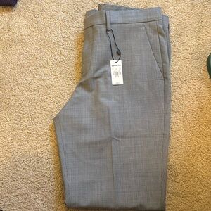 Express dress pants 31x32 slim fit NWT